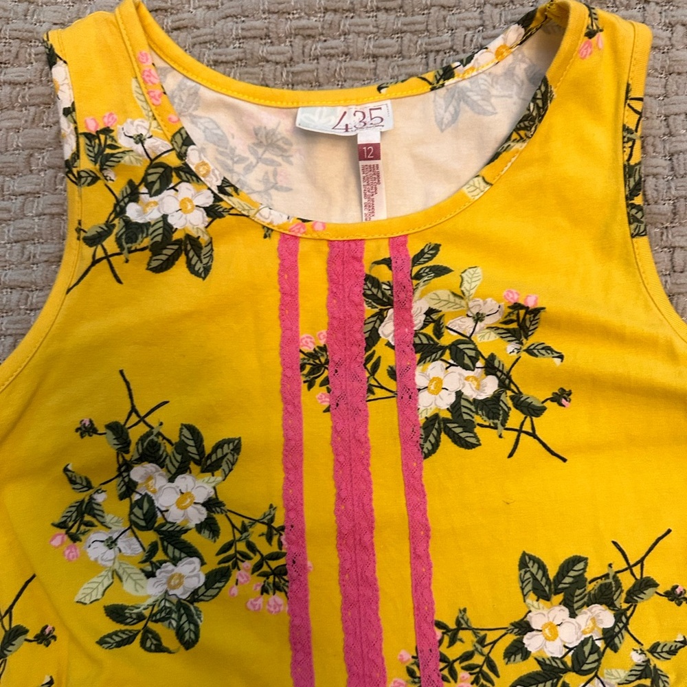 Matilda Jane girls dress. Excellent condition!